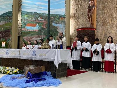 Fé e devoção marcam o 7º dia da Novena em honra a Nossa Senhora Aparecida em Laranjeiras do Sul